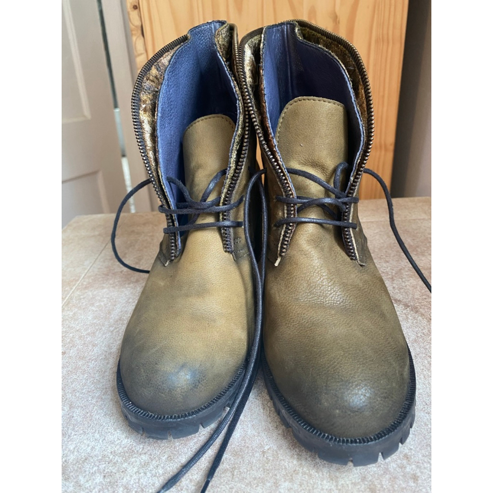 Unity In Diversity Leather Boots Block Heel Lace-… - image 5